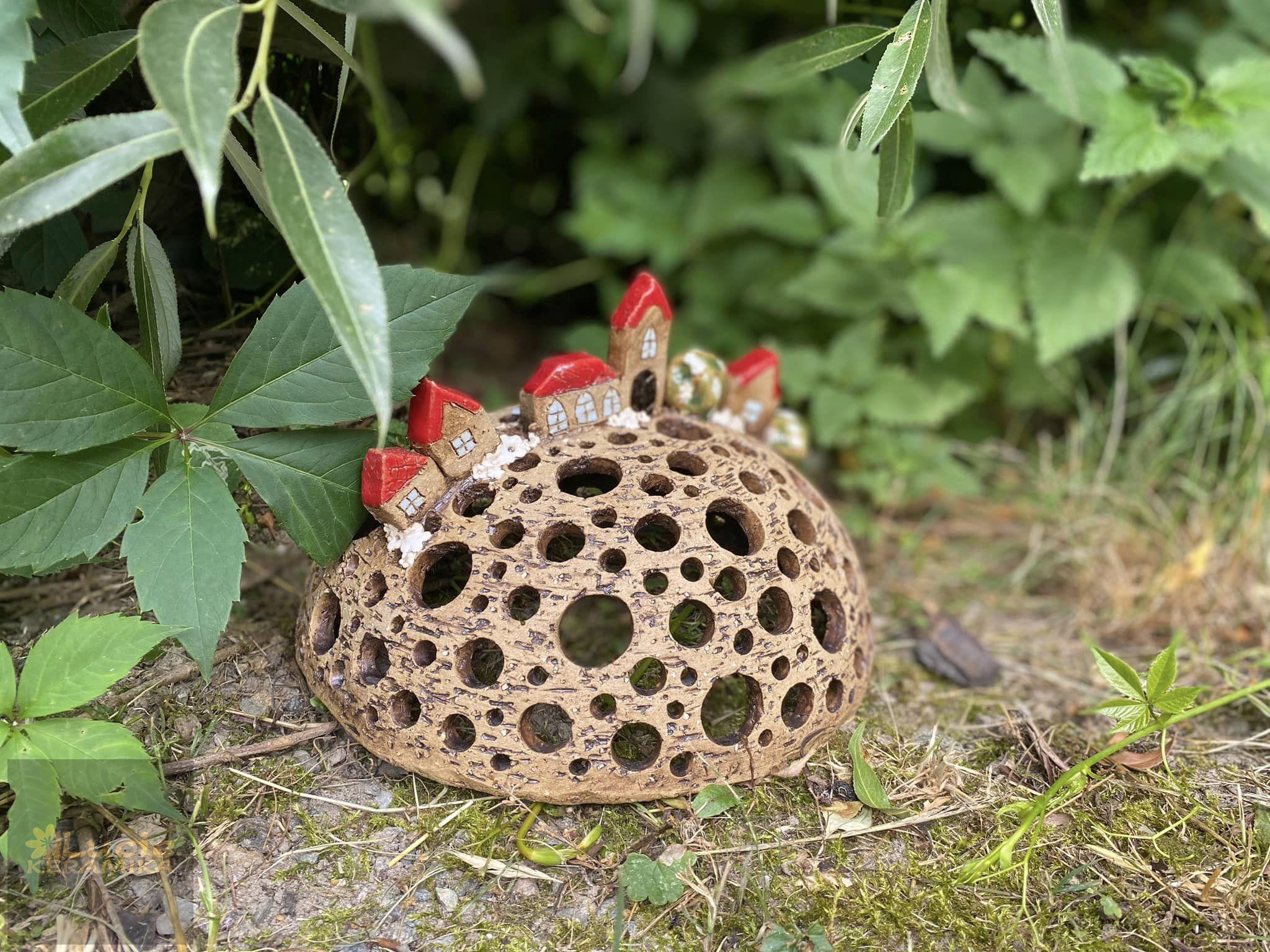 Kopeček s vesničkou 20 cm