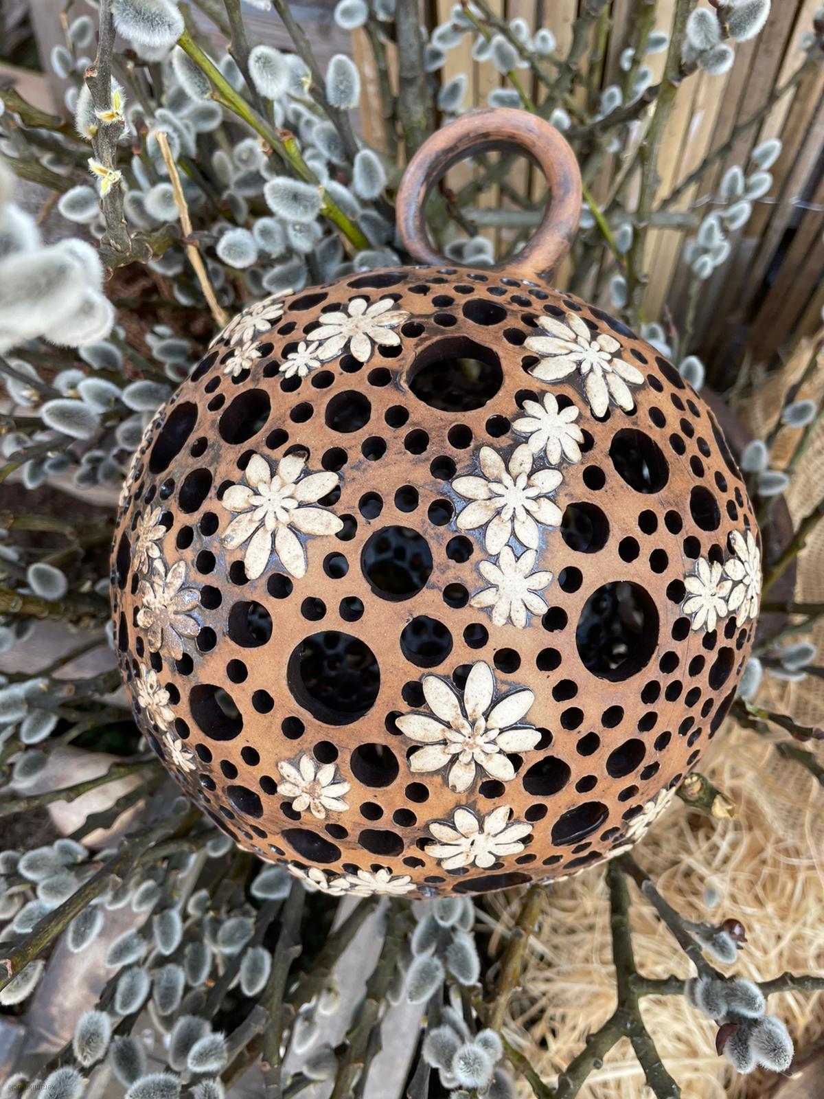Lampion rozkvetlý 20 cm