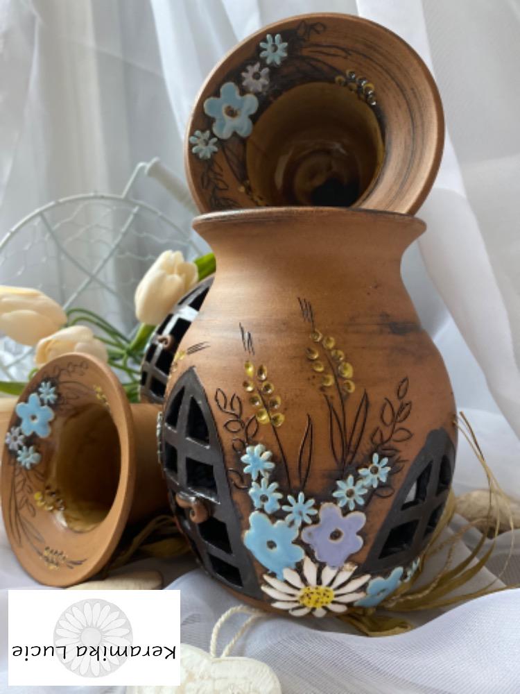 Aromalampa buclatá s lučním kvítím