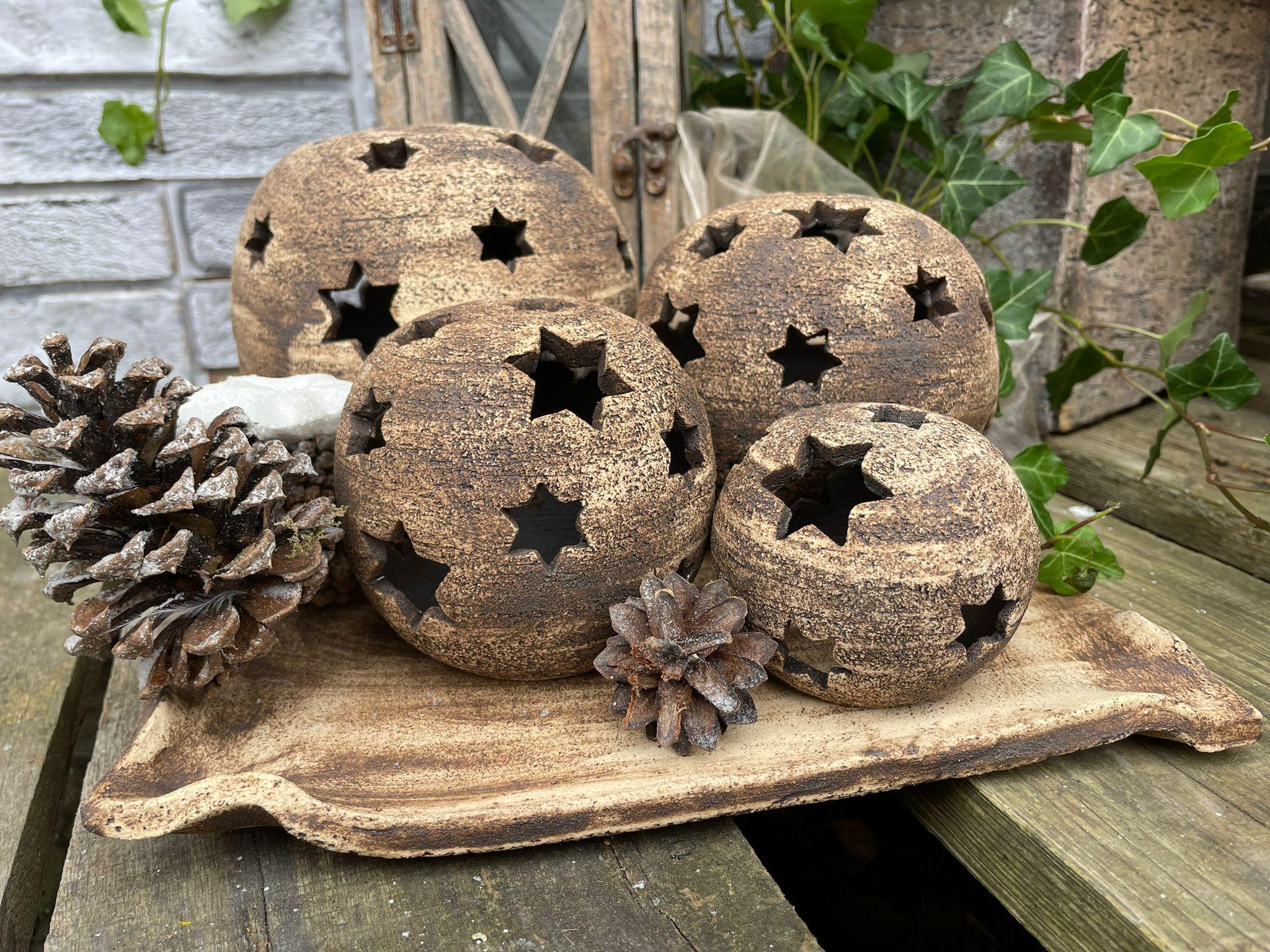 Adventní sada čtyř kouliček - výřez hvězdičky