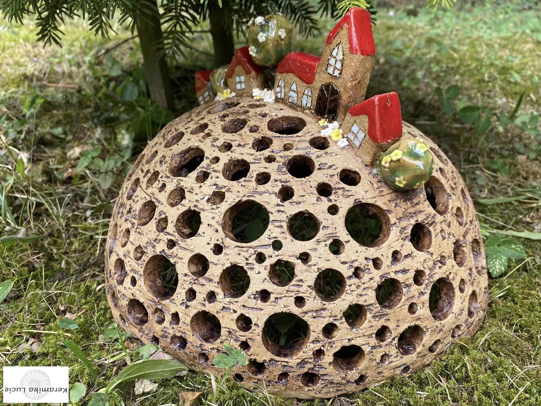 Kopeček s vesničkou 20 cm
