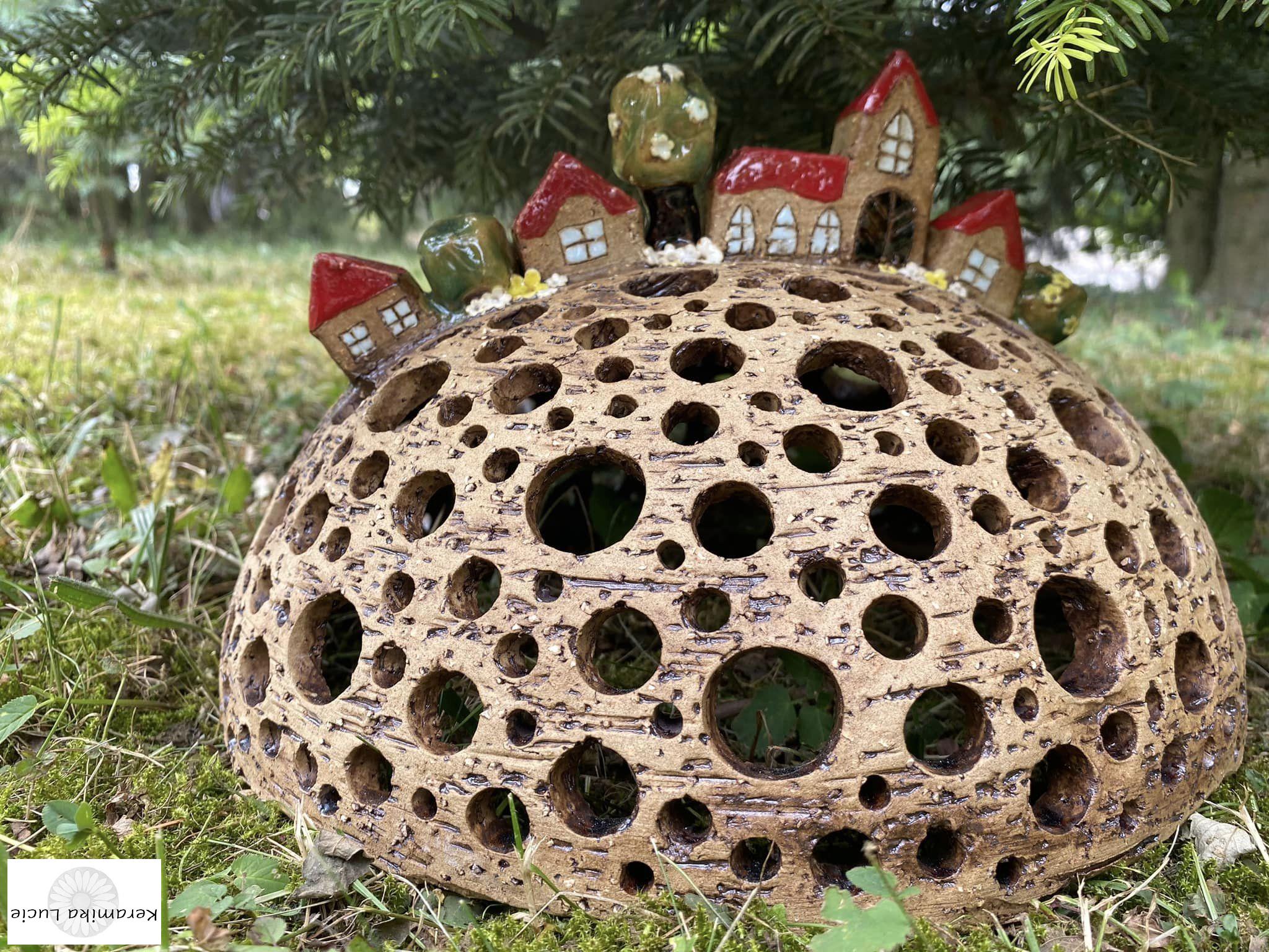 Kopeček s vesničkou 30 cm