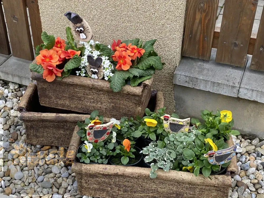 Truhlík 25 cm z hrubého šamotu